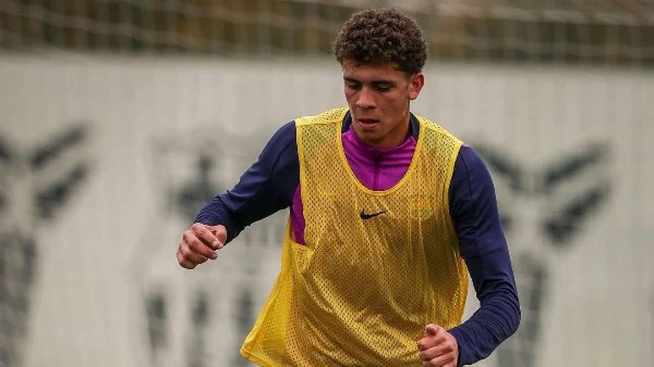 3 مواجهات تحسم مستقبل حمزة عبد الكريم مع برشلونة